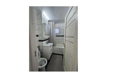 Apartament cu 3 camere în Traian - 3