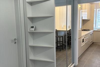 Apartament cu 2 camere decomandat în Palazu Mare - 2