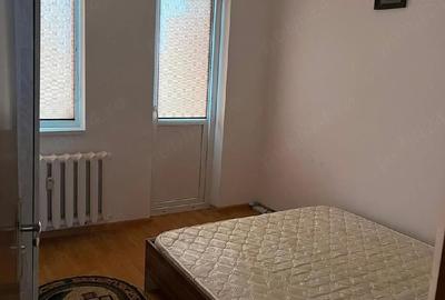 Apartament cu 3 camere decomandat în 1 Mai - 5