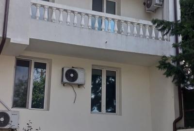 Casă individuală cu 9 camere cu Canalizare în Parcul Carol - 3