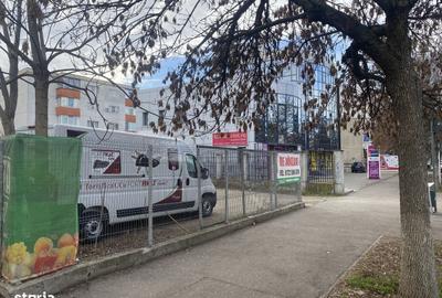 Spațiu comercial, în Mihai Bravu