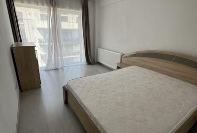 Apartament cu 2 camere semidecomandat în Dosu Bricii