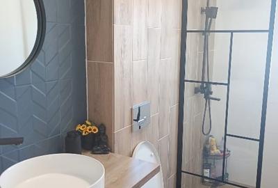 Duplex cu 5 camere cu Canalizare în Utvin - 3