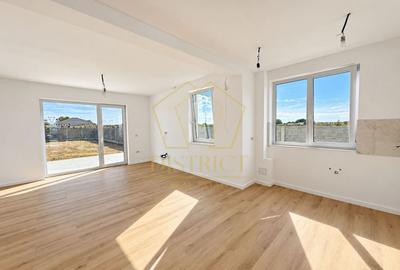 Duplex cu 3 camere cu Canalizare în Moșnița Nouă