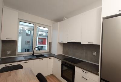 Apartament cu 2 camere decomandat în Florești