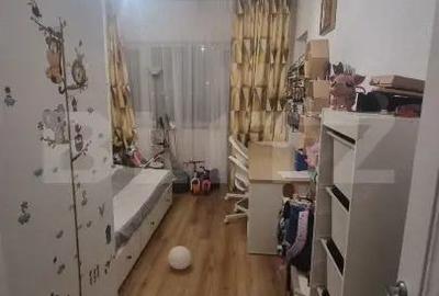 Apartament cu 3 camere semidecomandat în Central - 4