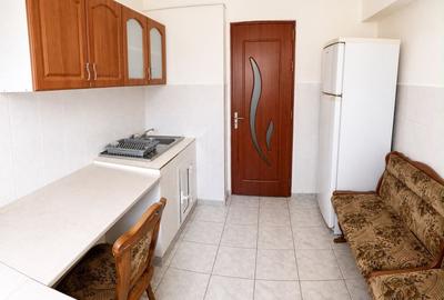 Apartament cu 2 camere decomandat în Ostroveni - 2