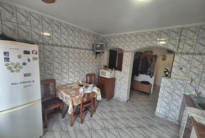 Apartament cu 3 camere în 13 Septembrie - 12