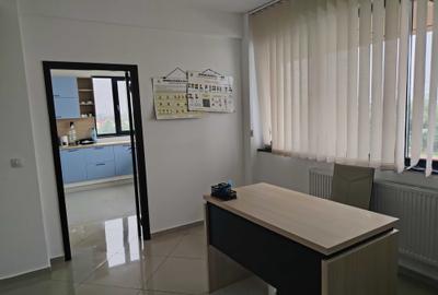Spațiu comercial, de 130 mp, în Exterior Vest - 5