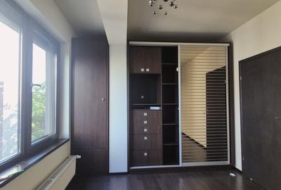 Apartament în Prelungirea Ghencea