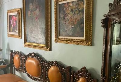 Casă cu 10 camere cu Teren 626 Mp în Central