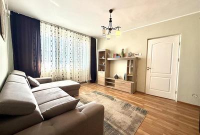 Apartament cu 2 camere decomandat, mobilat în Calea București
