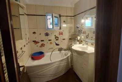 Apartament cu 4 camere decomandat, mobilat în Central - 7