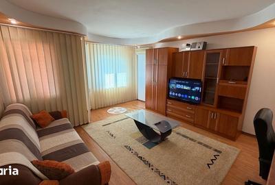 Apartament cu 2 camere decomandat în 1 Mai - 3