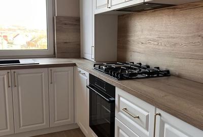Apartament cu 3 camere decomandat în Central - 1