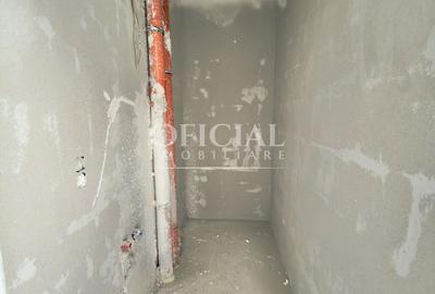 Apartament cu 3 camere semidecomandat în Florești - 12