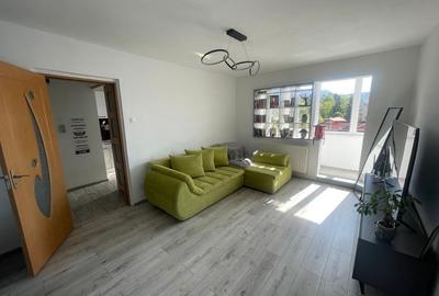 Apartament cu 2 camere semidecomandat în Drumul Carului