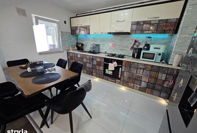 Apartament cu 3 camere decomandat în Central - 9