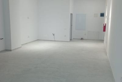 Spațiu comercial, de 48 mp, în Central - 1