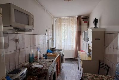 Apartament cu 2 camere decomandat, mobilat în Cernatu - 9