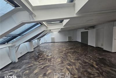 Spațiu comercial, de 105 mp, în Centrul Istoric
