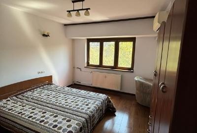 Apartament cu 3 camere decomandat în Unirii - 3