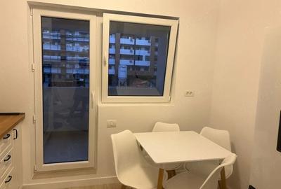Garsonieră semidecomandată, mobilată în Apărătorii Patriei