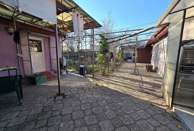 Casă cu 3 camere cu Teren 1530 Mp în Românești - 2
