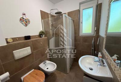 Apartament cu 2 camere semidecomandat, mobilat în Dumbrăvița