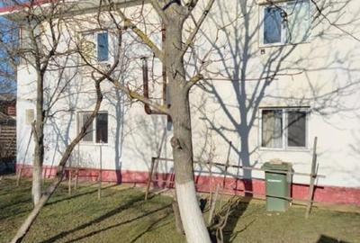 Casă individuală cu 5 camere cu Teren 3648 Mp în Radomirești - 5