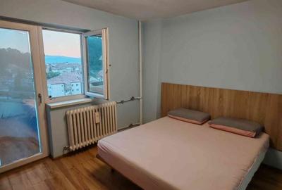 Apartament cu 3 camere decomandat în Central - 8