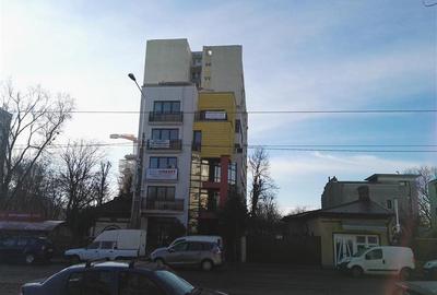 Birou, de 48 mp, în P-ța Muncii - 2