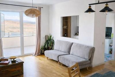 Apartament cu 3 camere, mobilat în Gheorgheni