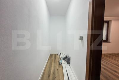 Casă cu 4 camere cu Teren 2000 Mp în Central - 8