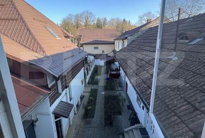 Casă cu 4 camere cu Teren 120 Mp în Cornișa - 1
