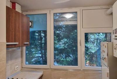 Apartament cu 2 camere semidecomandat, mobilat în Hipodrom 3
