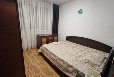 Apartament cu 3 camere decomandat, mobilat în Apărătorii Patriei