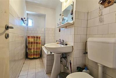 Apartament cu 4 camere decomandat în Aradului - 14