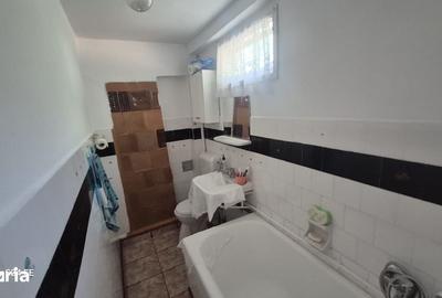 Casă cu 4 camere cu Teren 679 Mp în Central - 6