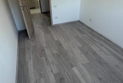 Apartament cu 2 camere decomandat în 1 Decembrie