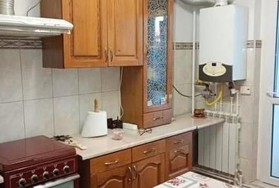 Apartament cu 2 camere decomandat în Mazepa 2