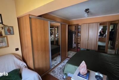 Apartament cu 3 camere decomandat în Tomis III - 5