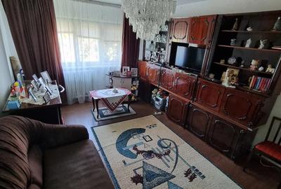 Apartament cu 2 camere decomandat în Brazda lui Novac