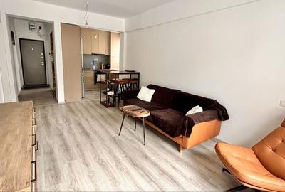 Apartament cu 3 camere decomandat în Șerban Vodă