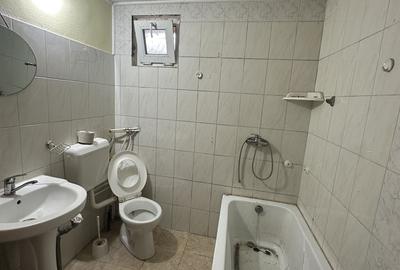 Casă cu 3 camere cu Teren 283 Mp în Malu Roșu