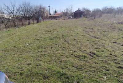 Teren în Pielești - 2
