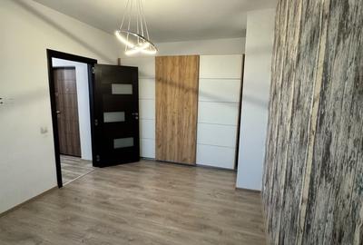 Apartament cu 2 camere decomandat în Jiului