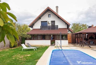 Casă cu 7 camere cu Piscina în Apateu - 18