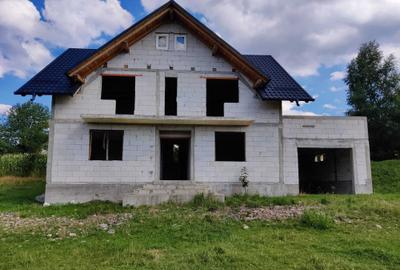 Casă cu 4 camere în Voitinel - 4