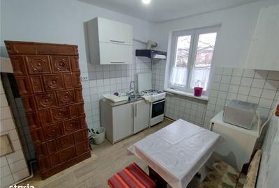 Apartament cu 3 camere, mobilat în Central - 8